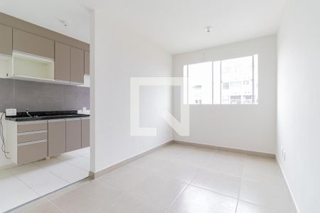 Sala de apartamento para alugar com 2 quartos, 44m² em Usina Piratininga, São Paulo