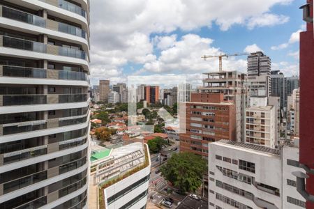 Vista de kitnet/studio para alugar com 1 quarto, 32m² em Pinheiros, São Paulo