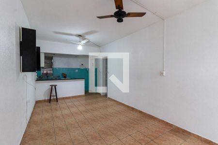 Sala/quarto de kitnet/studio para alugar com 1 quarto, 30m² em Aviação, Praia Grande