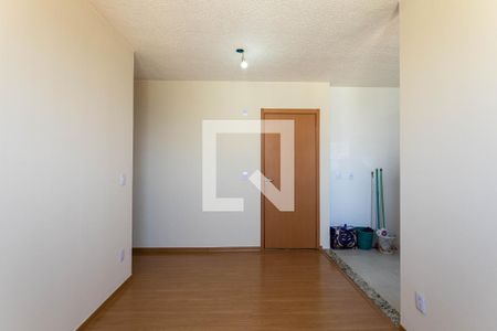 Sala de apartamento para alugar com 2 quartos, 43m² em Setor Faiçalville, Goiânia