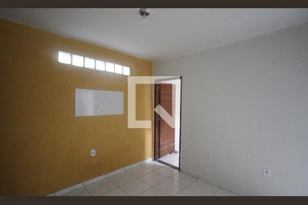 Sala de casa para alugar com 2 quartos, 72m² em Trindade, São Gonçalo