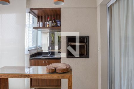 Varanda Gourmet de apartamento à venda com 3 quartos, 117m² em Barra Funda, São Paulo