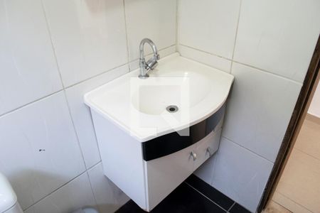 Lavabo de casa à venda com 2 quartos, 150m² em Água Fria, São Paulo