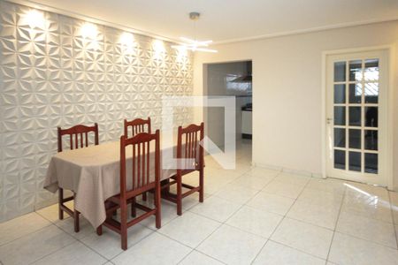 Sala de casa à venda com 3 quartos, 170m² em Sítio da Figueira, São Paulo