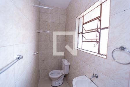 Casa para alugar com 50m², 1 quarto e sem vaga Casa para alugar com 50m², 1 quarto e sem vagaBanheiro