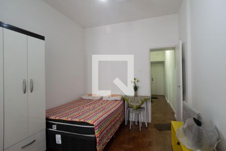 Sala de apartamento para alugar com 1 quarto, 65m² em Copacabana, Rio de Janeiro