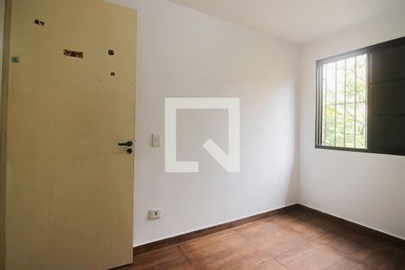 Quarto 1 de apartamento para alugar com 2 quartos, 52m² em Conj. Hab. Padre Manoel de Paiva, São Paulo