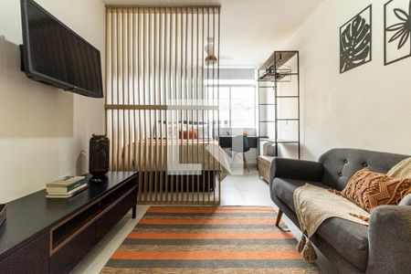 Sala de kitnet/studio para alugar com 1 quarto, 28m² em Vila Buarque, São Paulo