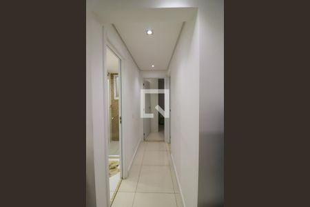 Corredor de apartamento à venda com 2 quartos, 42m² em Vila Andrade, São Paulo