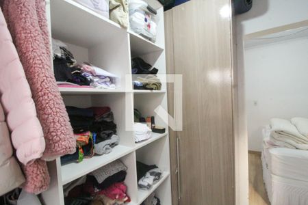 Closet de casa à venda com 2 quartos, 80m² em Olaria, Canoas