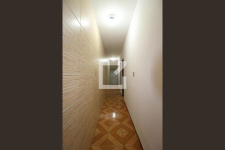 Corredor de casa para alugar com 2 quartos, 75m² em Capão do Embira, São Paulo