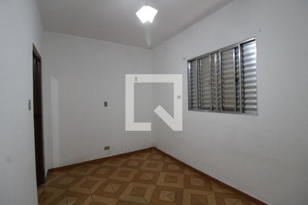 Quarto 1 de casa para alugar com 2 quartos, 75m² em Capão do Embira, São Paulo