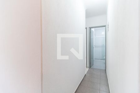 Corredor de apartamento para alugar com 2 quartos, 80m² em Vila Moraes, São Paulo