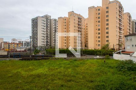 Vista de apartamento para alugar com 2 quartos, 80m² em Jardim Tres Marias, Guarujá