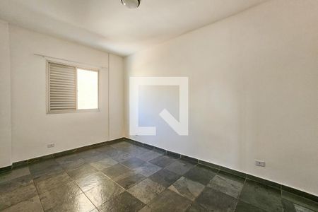 Quarto 1 de apartamento para alugar com 2 quartos, 80m² em Jardim Tres Marias, Guarujá