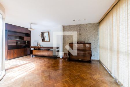 Sala de casa à venda com 3 quartos, 338m² em Sumarezinho, São Paulo