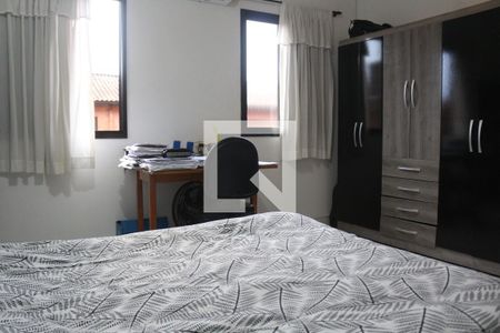 Quarto de casa de condomínio para alugar com 2 quartos, 85m² em Vila Voturuá, São Vicente