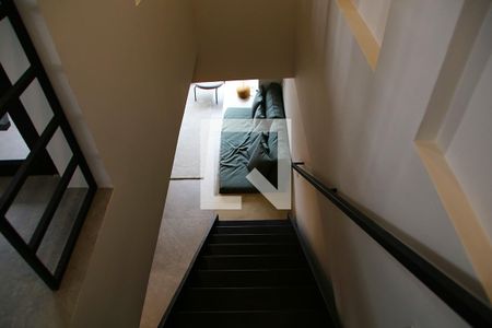 Escada de apartamento à venda com 2 quartos, 81m² em Jardim Paulista, São Paulo