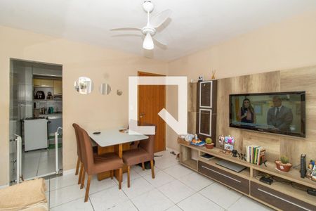 Sala de apartamento à venda com 2 quartos, 51m² em Olaria, Rio de Janeiro