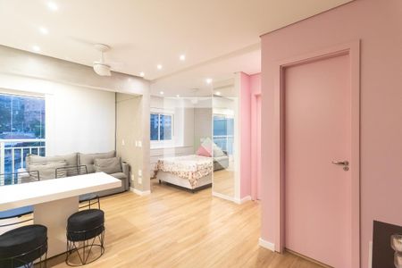 Sala de apartamento para alugar com 1 quarto, 40m² em Alto de Pinheiros, São Paulo