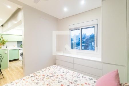 Quarto de apartamento para alugar com 1 quarto, 40m² em Alto de Pinheiros, São Paulo