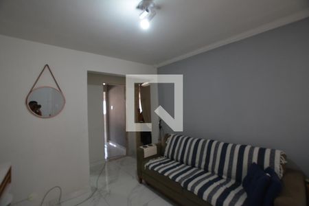 Sala de apartamento para alugar com 1 quarto, 40m² em Penha Circular, Rio de Janeiro