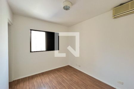 Quarto 1 de apartamento para alugar com 3 quartos, 110m² em Vila Nova Conceição, São Paulo