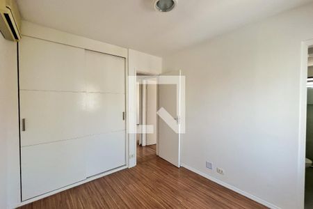 Quarto 1 de apartamento para alugar com 3 quartos, 110m² em Vila Nova Conceição, São Paulo