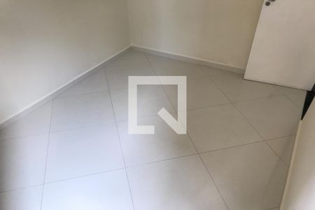 Quarto 1 de apartamento para alugar com 3 quartos, 60m² em Iapi, Osasco