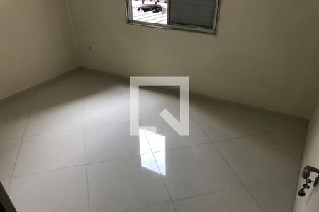 Quarto 2 de apartamento para alugar com 3 quartos, 60m² em Iapi, Osasco