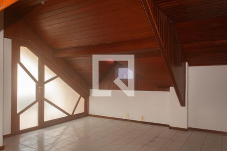 Sótão de casa de condomínio para alugar com 3 quartos, 130m² em Parque Horizonte, Nova Iguaçu