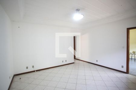 Sala de apartamento para alugar com 3 quartos, 105m² em Taquara, Rio de Janeiro