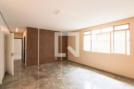 Sala de Jantar de casa à venda com 4 quartos, 360m² em São Luiz, Belo Horizonte