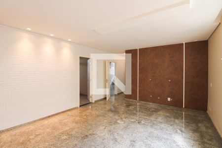 Sala de Jantar de casa para alugar com 4 quartos, 360m² em São Luiz, Belo Horizonte