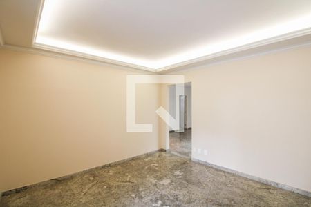 Sala de casa à venda com 4 quartos, 360m² em São Luiz, Belo Horizonte