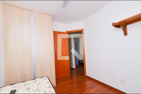 Quarto1 de apartamento para alugar com 2 quartos, 60m² em Renascença, Belo Horizonte