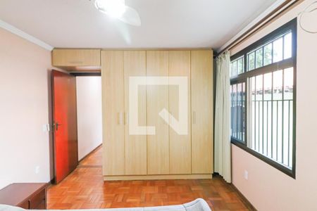 Suite 1 Quarto 1 de casa à venda com 3 quartos, 164m² em Jardim das Vertentes, São Paulo