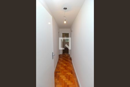 Apartamento à venda com 114m², 3 quartos e 1 vaga Apartamento à venda com 114m², 3 quartos e 1 vagaCorredor