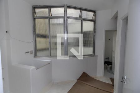 Apartamento à venda com 114m², 3 quartos e 1 vaga Apartamento à venda com 114m², 3 quartos e 1 vagaÁrea de Serviço