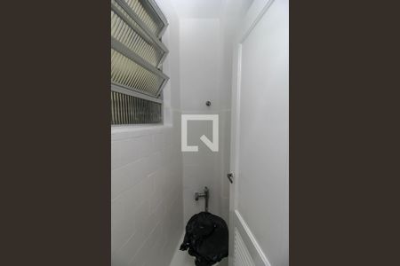 Apartamento à venda com 114m², 3 quartos e 1 vaga Apartamento à venda com 114m², 3 quartos e 1 vagaBanheiro de Serviço