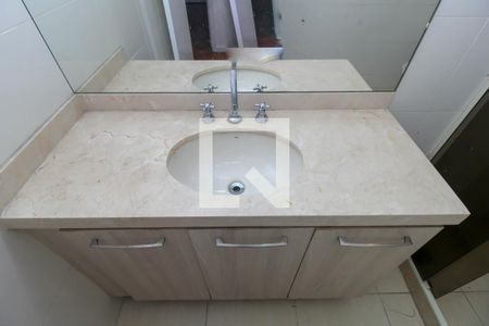 Apartamento à venda com 114m², 3 quartos e 1 vaga Apartamento à venda com 114m², 3 quartos e 1 vagaBanheiro Social