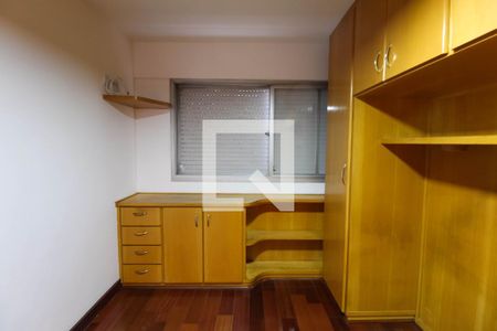 Quarto 1 de apartamento para alugar com 2 quartos, 65m² em Vila Lúcia, São Paulo