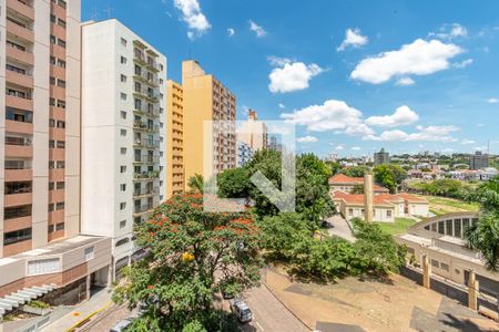 Vista Sala de Estar/Jantar  de apartamento à venda com 3 quartos, 85m² em Botafogo, Campinas