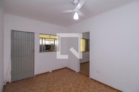 Quarto de casa para alugar com 1 quarto, 50m² em Vila Sapopemba, São Paulo