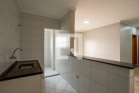 Cozinha de apartamento para alugar com 2 quartos, 60m² em Vila Galvão, Guarulhos