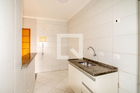 Cozinha de apartamento para alugar com 2 quartos, 60m² em Vila Galvão, Guarulhos