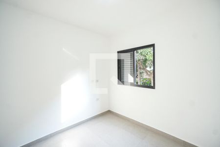 Quarto 01 de apartamento para alugar com 2 quartos, 47m² em Vila Granada, São Paulo