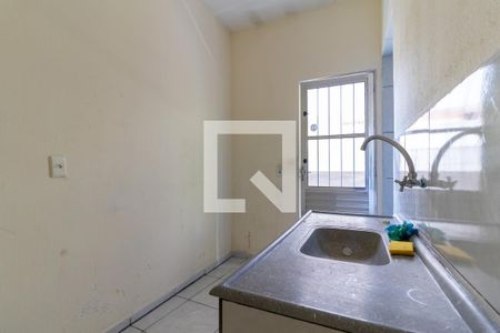 Cozinha de casa para alugar com 1 quarto, 30m² em Vila Brasil, São Paulo