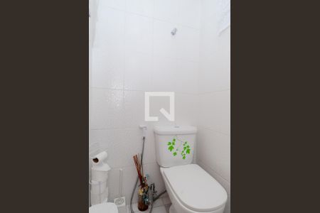 Lavabo de casa para alugar com 3 quartos, 310m² em Jardim Vila Galvao, Guarulhos