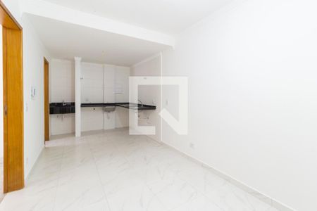 Sala com cozinha americana de apartamento para alugar com 2 quartos, 35m² em Vila Mazzei, São Paulo